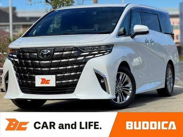 Toyota Alphard 1