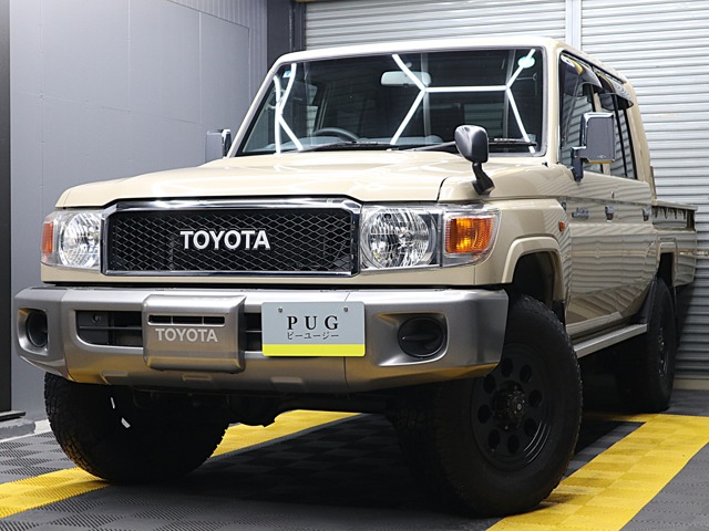Toyota Land Cruiser 70 Pickup 1