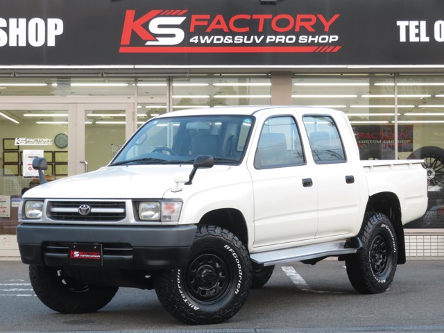 Toyota Hilux 1
