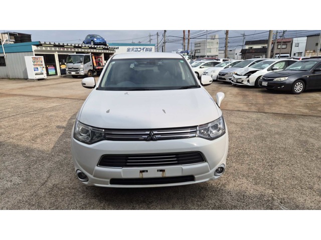 2013 Mitsubishi Outlander PHEV