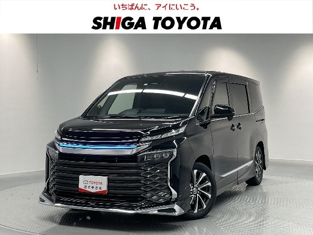 2025 Toyota Voxy