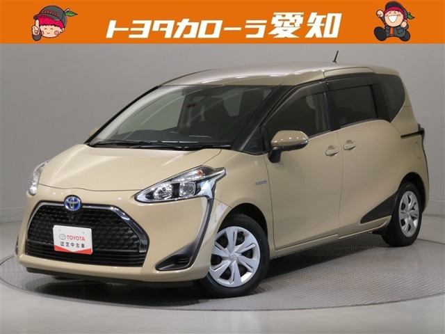 Toyota Sienta 1