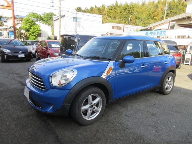 MINI Crossover 1