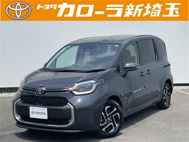 Toyota Sienta 1