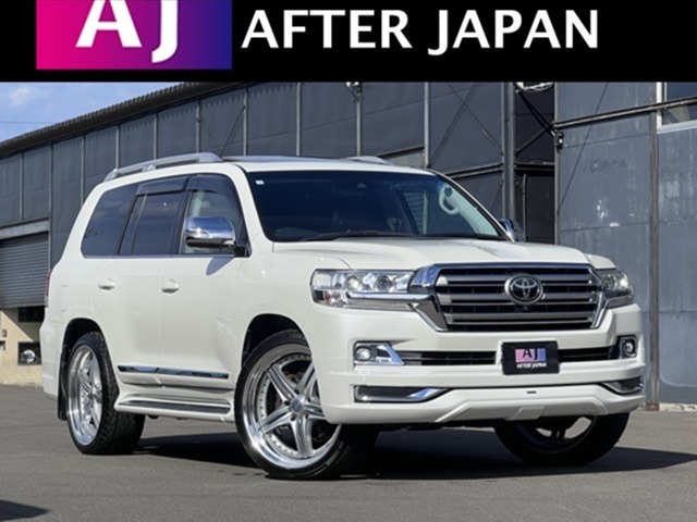 Toyota Land Cruiser 200 1