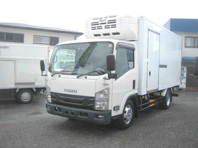 2019 Isuzu Elf