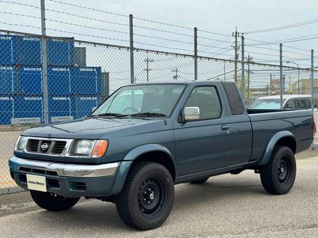 Nissan Datsun 1