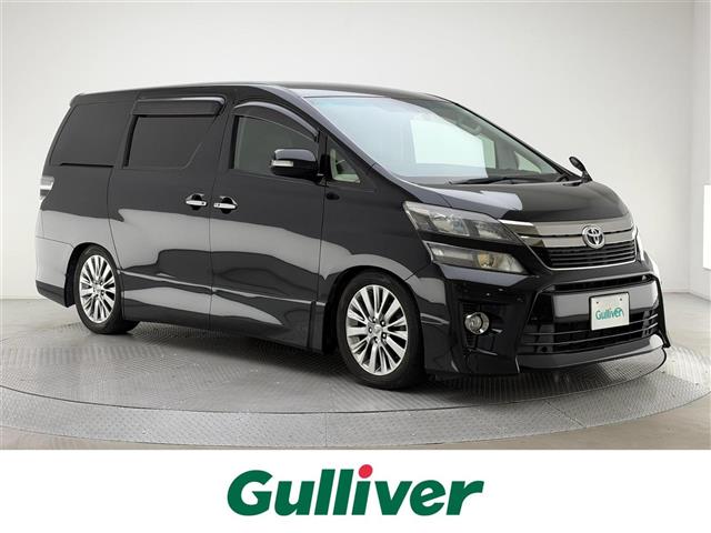 Toyota Vellfire 1