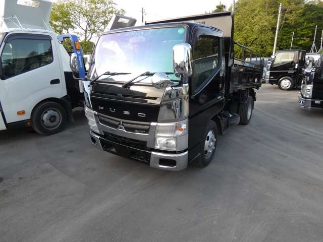 Mitsubishi Fuso Canter 2