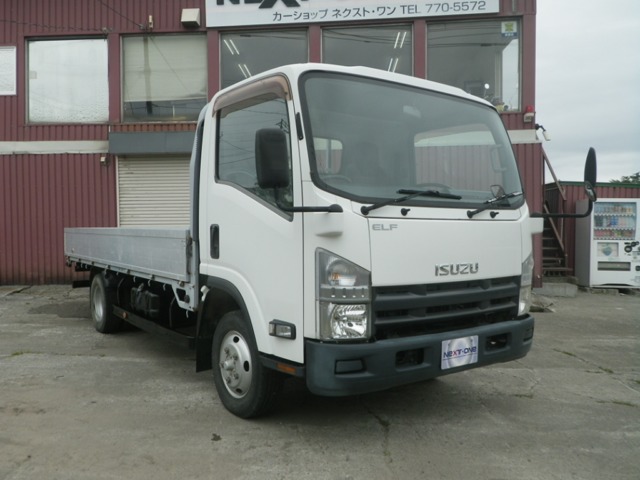 2012 Isuzu Elf