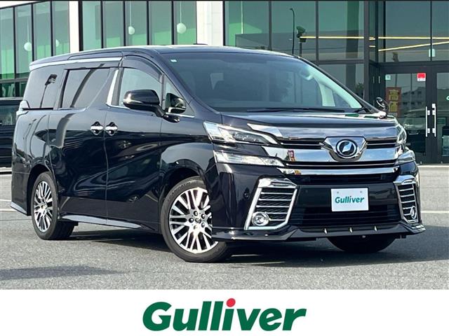 Toyota Vellfire 1