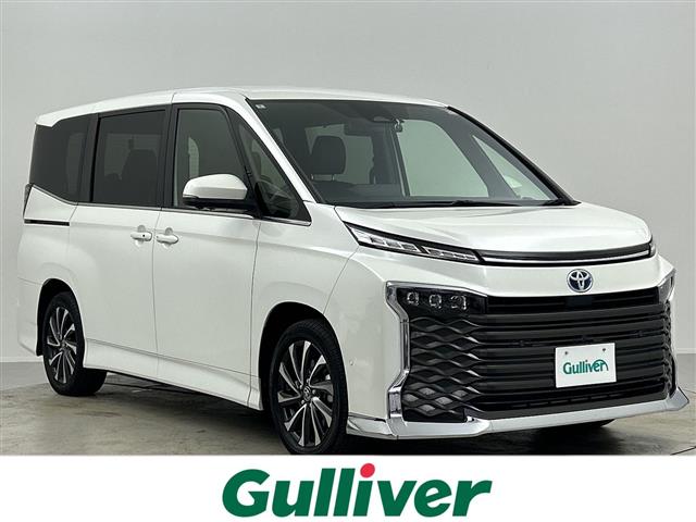 Toyota Voxy 1