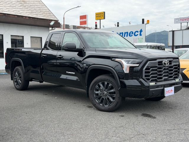 Toyota Tundra 1