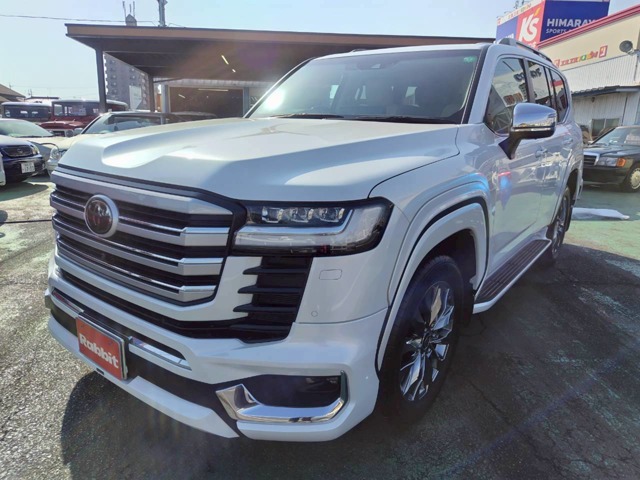 Toyota Land Cruiser 300 2