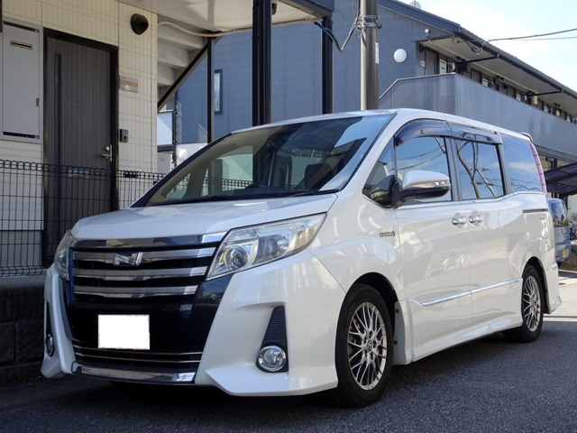 2016 Toyota Noah