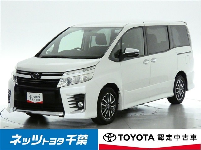 Toyota Voxy 1