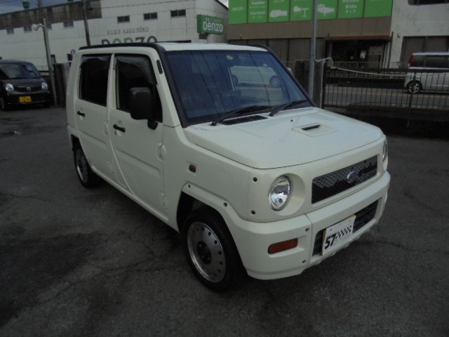 Daihatsu ネイキッド 1
