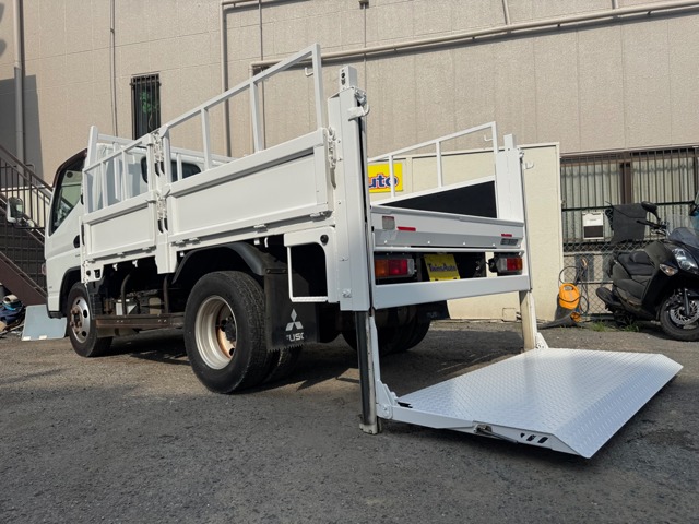 2015 Mitsubishi Fuso Canter