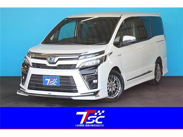 Toyota Voxy 1
