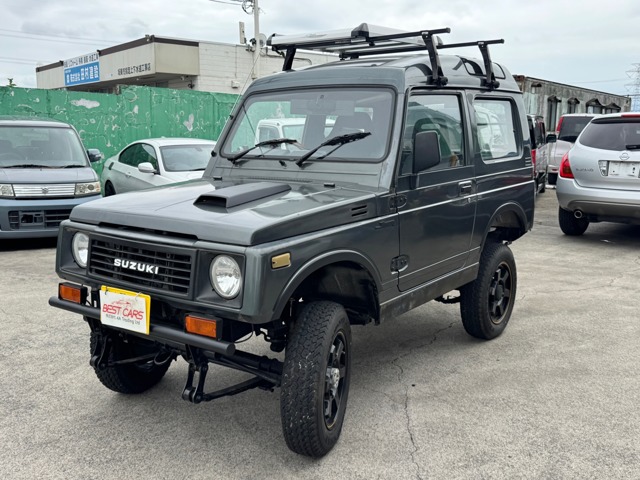 Suzuki Jimny 1