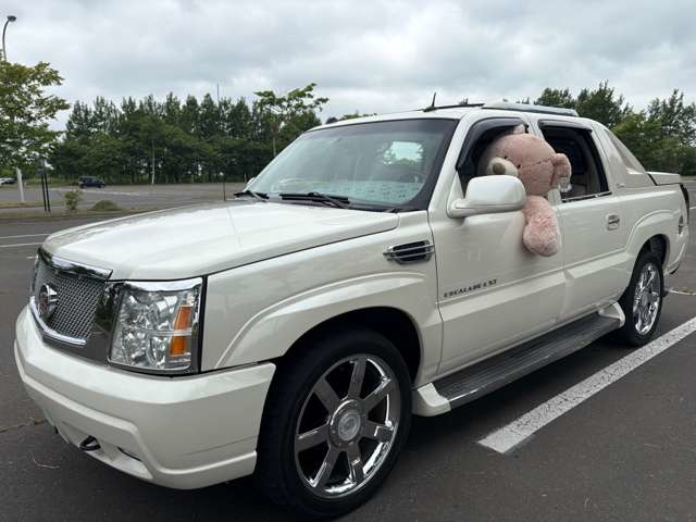 Cadillac Escalade EXT 1