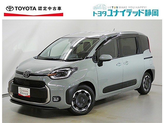 Toyota Sienta 1