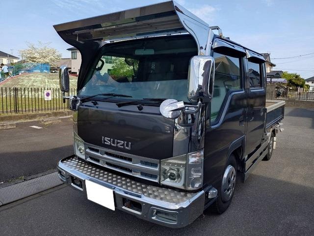 Isuzu Elf 1