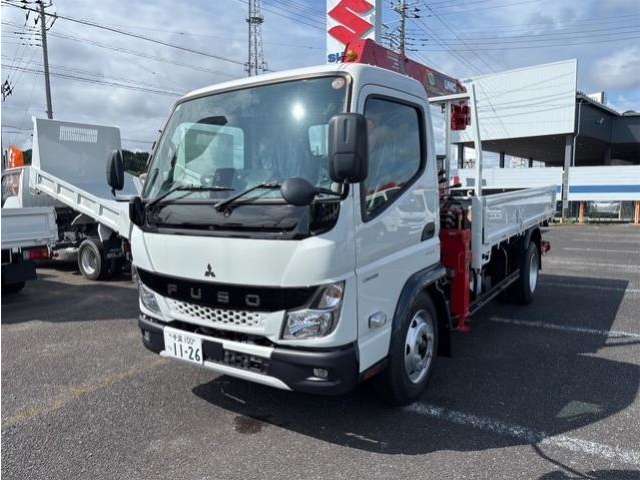 Mitsubishi Fuso Canter 1