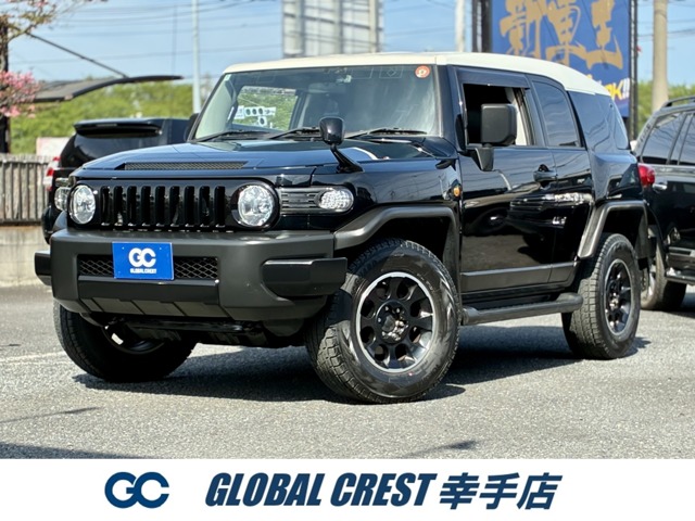 Toyota FJ Cruiser 2