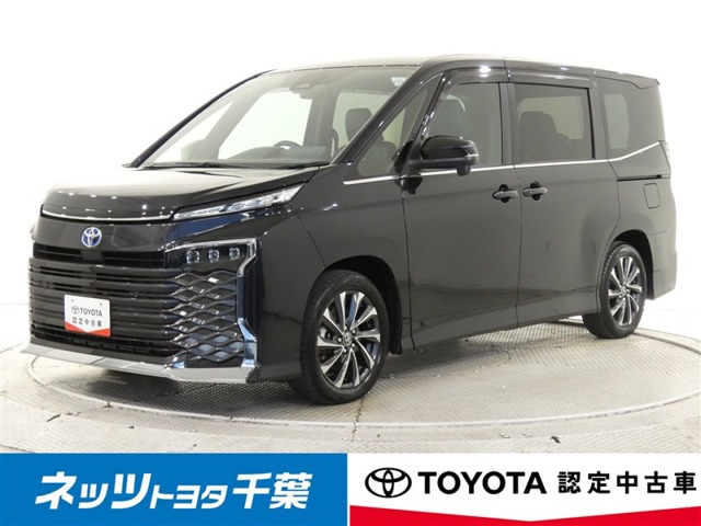 2025 Toyota Voxy