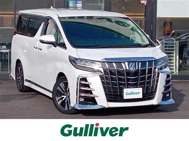 Toyota Alphard 1