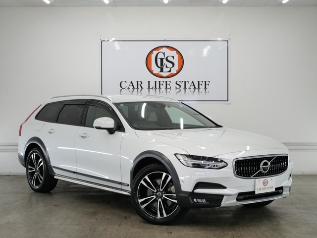 2018 Volvo V90 Cross Country
