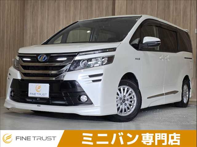 2014 Toyota Voxy
