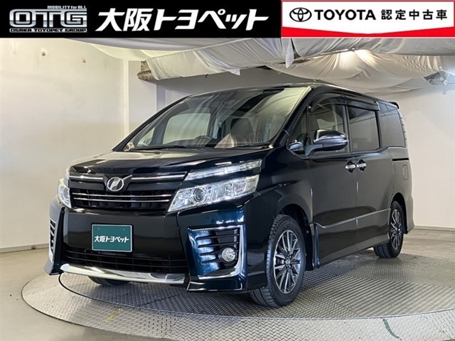 Toyota Voxy 1