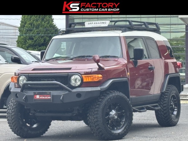 Toyota FJ Cruiser 2