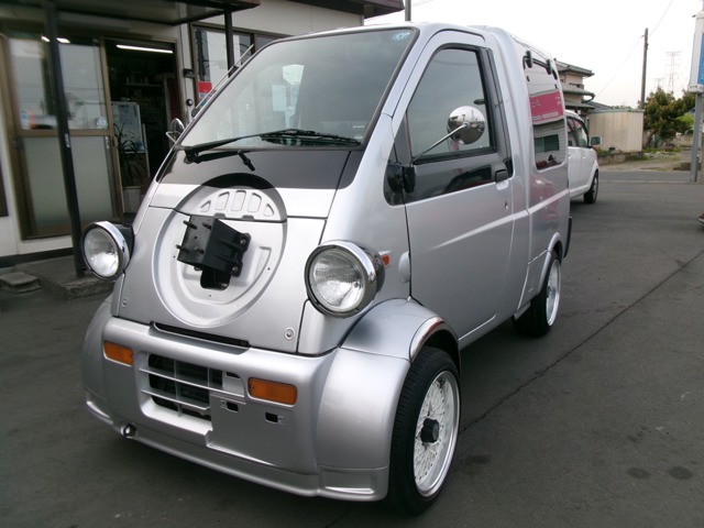 Daihatsu Midget II 1