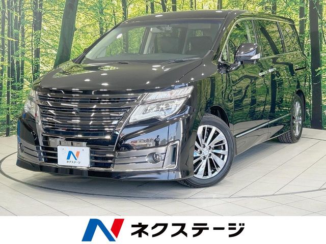 Nissan Elgrand 2