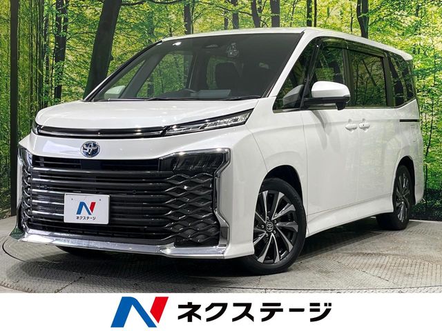 2023 Toyota Voxy