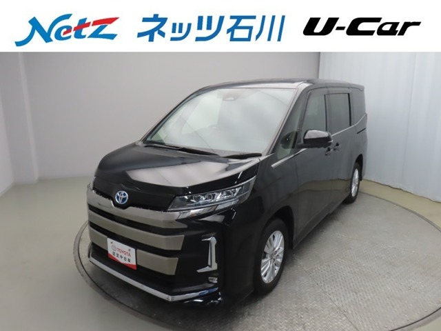 Toyota Noah 1