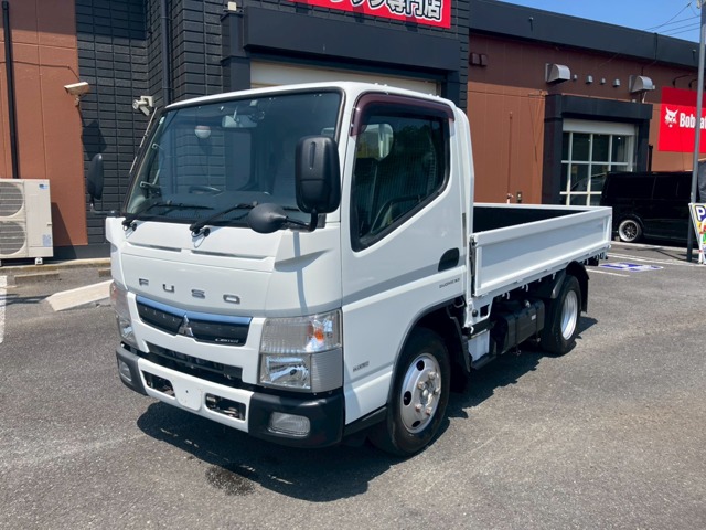 Mitsubishi Fuso Canter 1