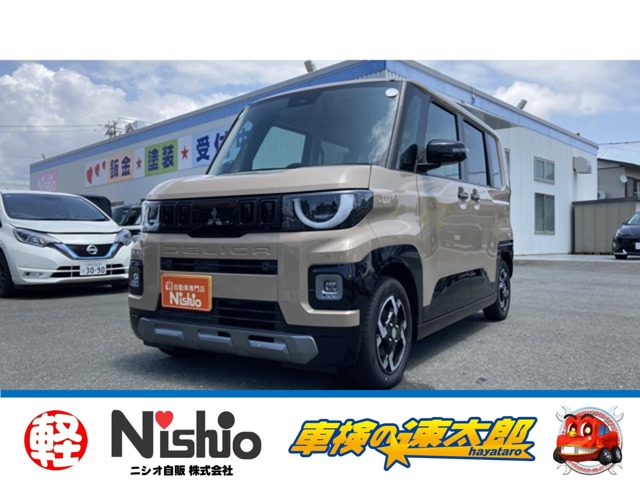 Mitsubishi Delica Mini 1