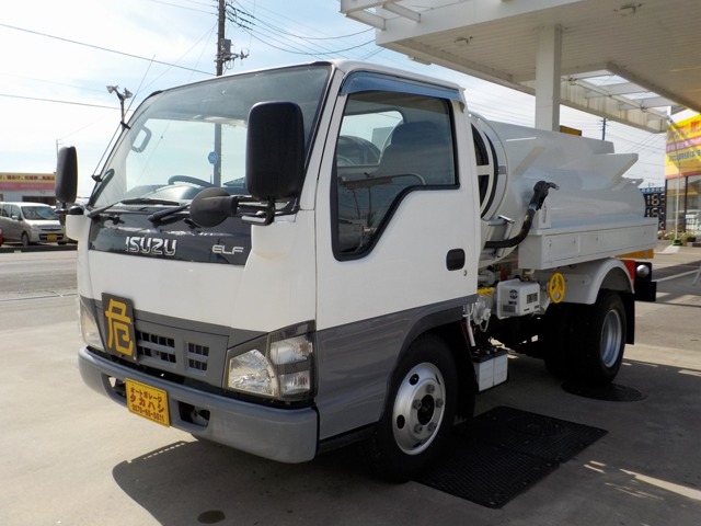 2006 Isuzu Elf
