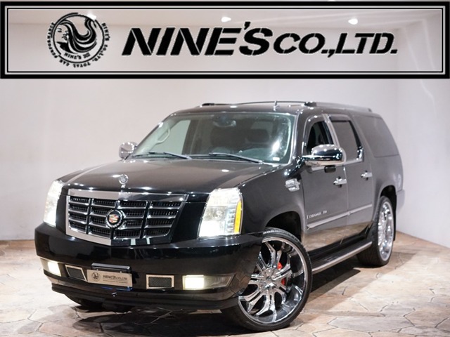 Cadillac Escalade ESV/LUXXX ALLOYS 26AW/Aftermarket LED Tail/Carozzeria SD Navi