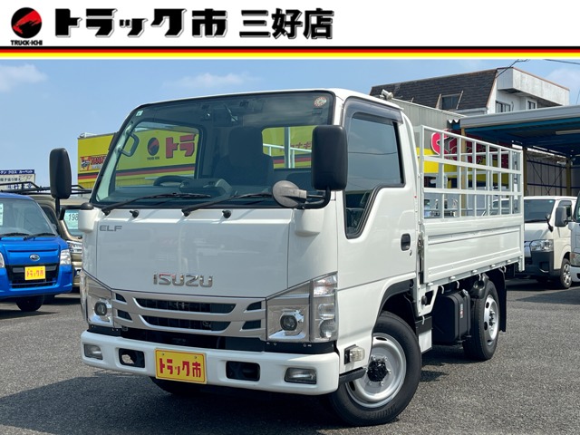 Isuzu Elf 1