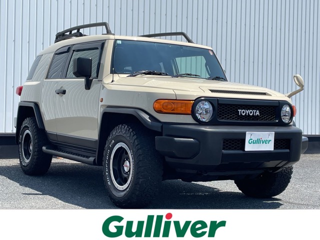 Toyota FJ Cruiser 2