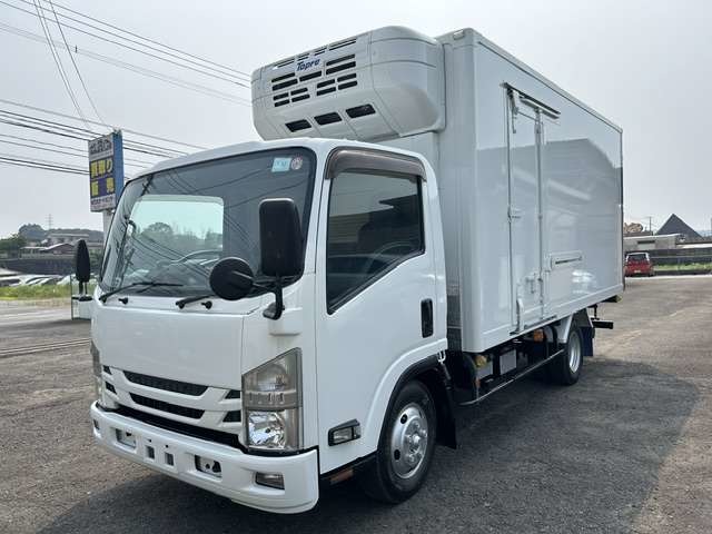 Isuzu Elf 1