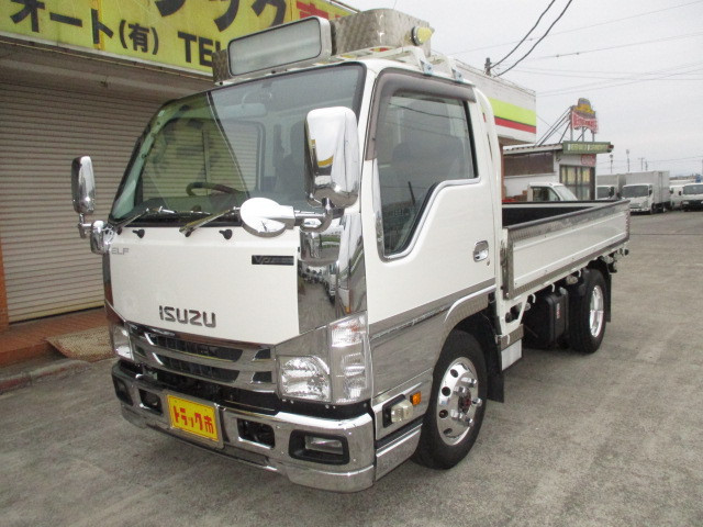 Isuzu Elf 1