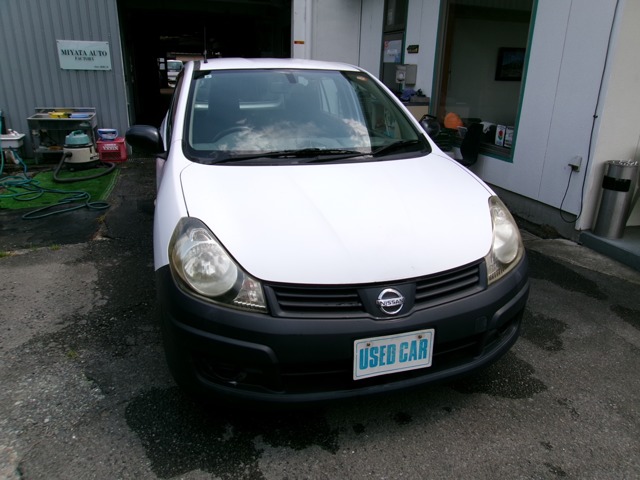 Nissan AD 1