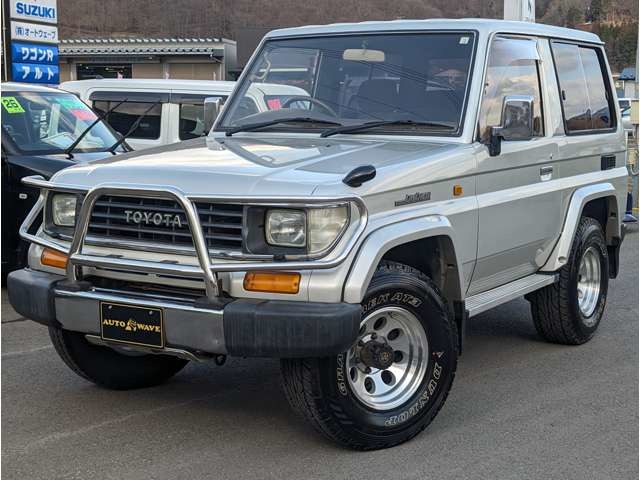 Toyota Land Cruiser Prado 1
