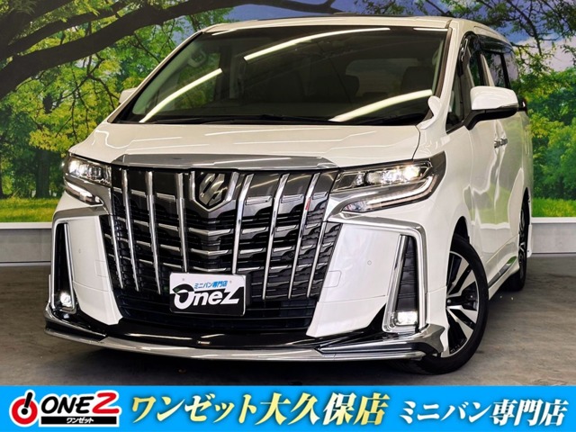 Toyota Alphard 1